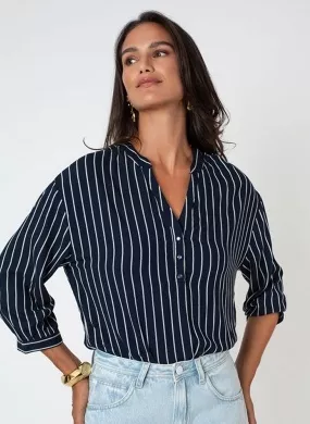 Camisa Listrada Marinho Flor de Lis - Foto 2