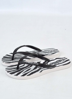 Chinelo Zebrado Petite Jolie Fresh - Foto 4