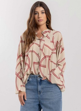 Blusa Manga Ampla e Bot�s Lez a Lez  - Foto 1