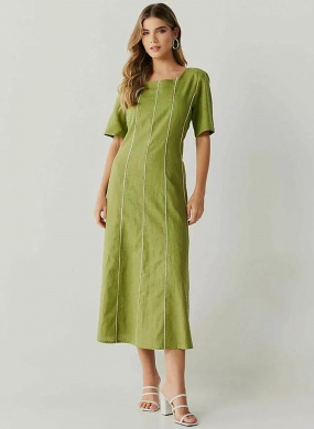 Vestido Midi Com Recortes Cor Verde Innocence  - Foto 3