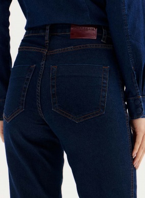 Cal�a Jeans Tradicional Turmalina Straight Flor de Lis - Foto 3