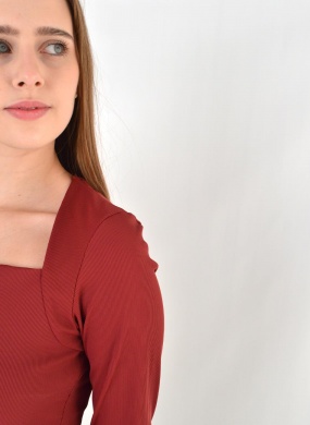 Blusa Justa Canelada Cor Bord� Flor de Lis - Foto 2