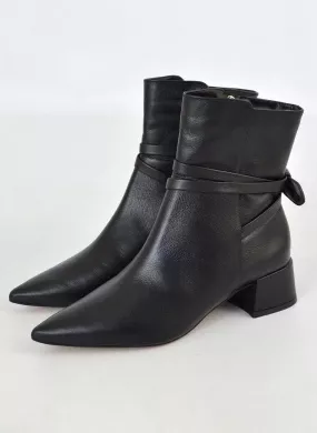 Bota Couro Preto Lizi e Lizi - Foto 1