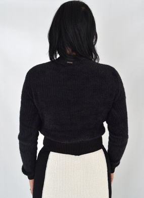 Blus�o De Pelinhos Em Malha De Tric� Preta Lez a Lez - Foto 3