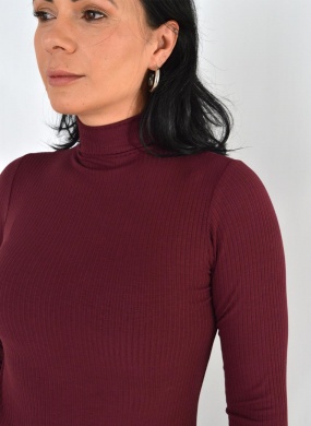 Blusa Canelada Vinho Declari - Foto 2