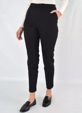 Calça Justa Alfaiataria Preta Flor de Lis - Foto 1