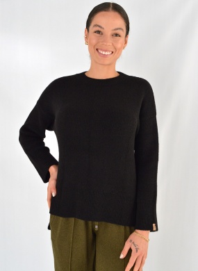 Blusa Tricot Mullet Cor Preta Gurias - Foto 1