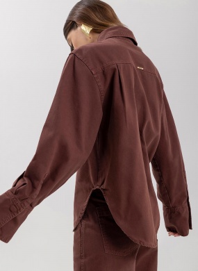 Camisa Alongada Em Sarja Marrom Lez a Lez - Foto 3