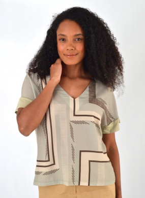 Blusa Crepe Verde Gatos e Atos - Foto 2