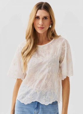 Blusa Bordada Off White Innocence - Foto 1