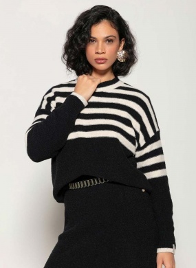 Blusa Preto Listrada Biamar - Foto 1