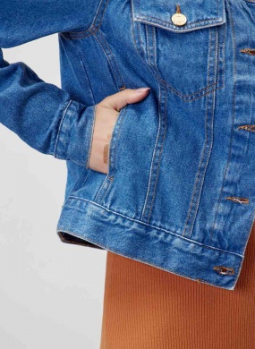 Jaqueta Jeans Trucker B�sica Flor de Lis - Foto 3