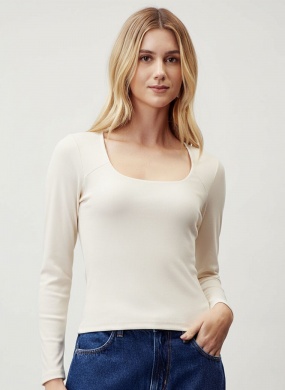 Blusa Justa Canelada Off White Flor de Lis - Foto 1