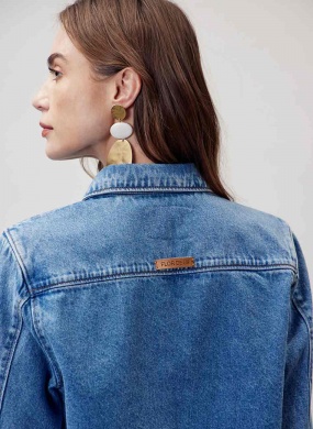 Jaqueta Camisa Jeans Flor de Lis - Foto 4