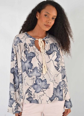 Blusa Azul Mangas Longas Estampada Lez a Lez - Foto 1