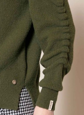 Blusa Canelada Fio Pluma Verde Biamar - Foto 1