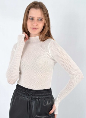 Blusa Telada Off White Gida Malhas  - Foto 1