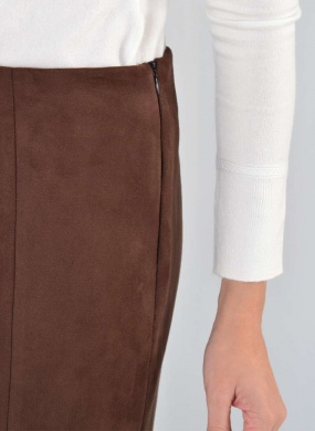 Saia Suede Midi Evase Marrom Elanova - Foto 2