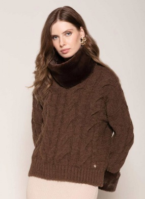 Blusa Gola Remov�vel Marrom Biamar - Foto 1