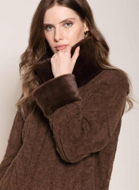 Blusa Gola Remov�vel Marrom Biamar - Foto 3