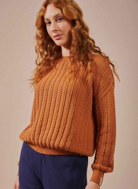Blusa Tricot Ponto Vazado Biamar Caramelo - Foto 2